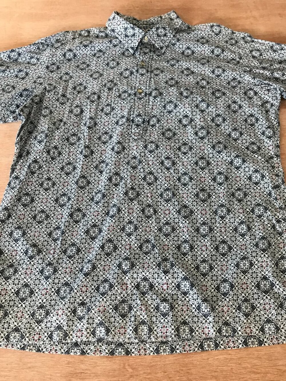 Ono Hawaiian Shirt Men L Black Floral 1/4 Button Up Pocket Pullover Short Sleeve